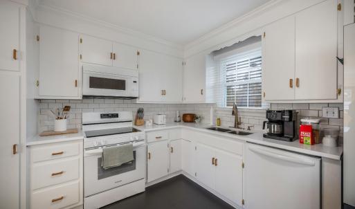 Photo #15 of 3756 Woodside Avenue, Lynchburg, VA 0.5 acres