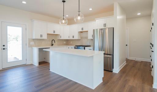 Photo #5 of 1100 Live Oak Court, Forest, VA 0.5 acres