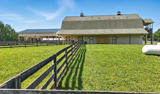 Photo #8 of 1433 Piney Mountain Road, Appomattox, VA 21.8 acres