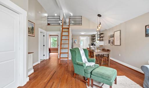 Photo #5 of 657 Leesville Road, Lynchburg, VA 0.9 acres