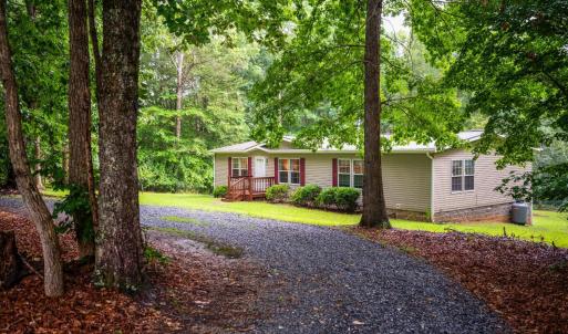 Photo #31 of 1528 Moccasin Path Trail, Huddleston, VA 5.4 acres