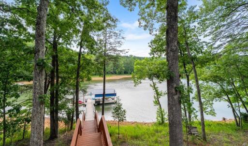 Photo #4 of 1765 Heron Pointe Ldg, Gretna, VA 1.2 acres