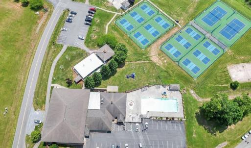 Photo #32 of 1222 8th Fairway Lane, Huddleston, VA 0.8 acres