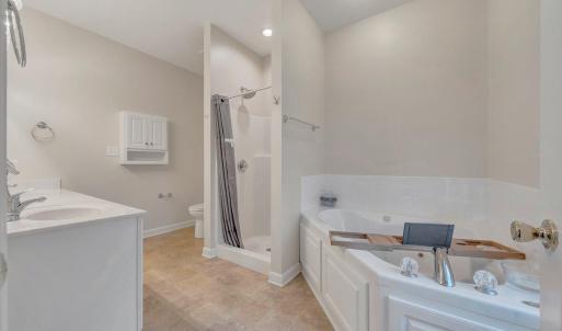 Photo #14 of 1222 8th Fairway Lane, Huddleston, VA 0.8 acres