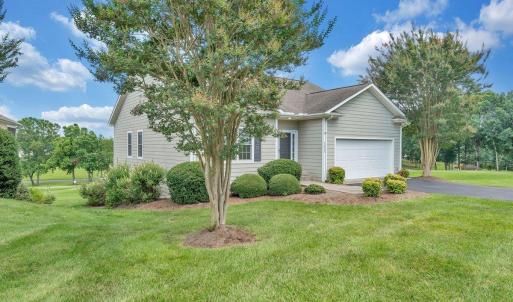 Photo #23 of 1222 8th Fairway Lane, Huddleston, VA 0.8 acres