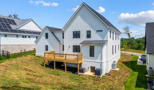 Photo #5 of 917 Elmwood Avenue, Lynchburg, VA 0.2 acres