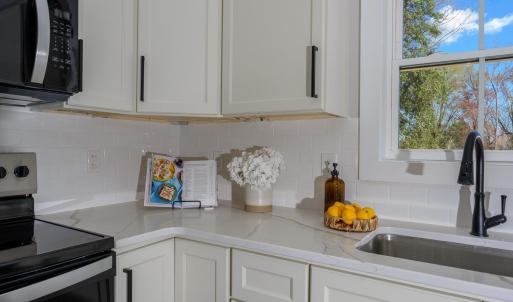 Photo #15 of 1906 Lakeside Drive, Lynchburg, VA 0.4 acres