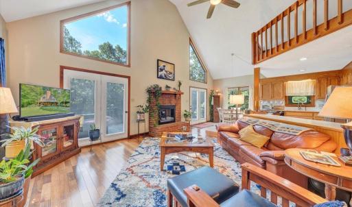 Photo #2 of 301 Eastview Drive, Madison Heights, VA 4.9 acres