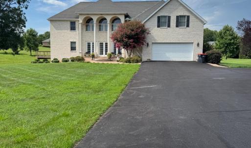 Photo #1 of 1033 Oak Lawn Drive, Forest, VA 3.6 acres