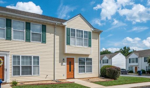 Photo #3 of 5 Blackberry Court, Lynchburg, VA 0.1 acres