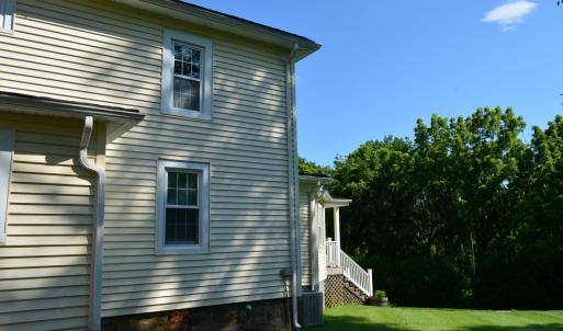 Photo #6 of 10778 Rockfish River Road, Shipman, VA 2.2 acres