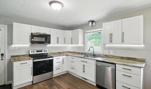 Photo #9 of 816 Spring Street, Lynchburg, VA 0.5 acres