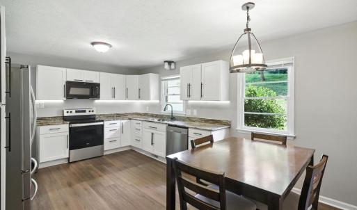 Photo #6 of 816 Spring Street, Lynchburg, VA 0.5 acres