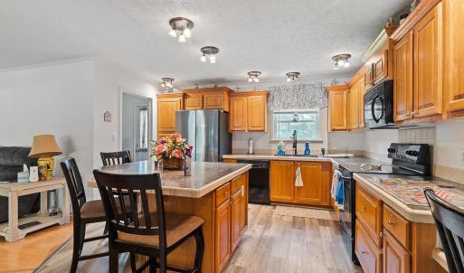 Photo #10 of 1720 Gallows Road, Gretna, VA 14.6 acres