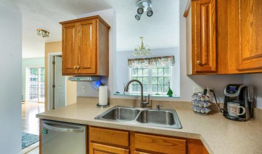 Photo #17 of 1017 Pokeys Creek Road, Lynchburg, VA 1.1 acres