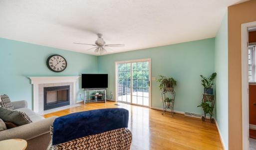 Photo #8 of 1017 Pokeys Creek Road, Lynchburg, VA 1.1 acres