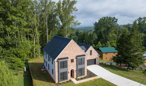Photo #4 of 271 Riverside Dr, Lynchburg, VA 0.3 acres