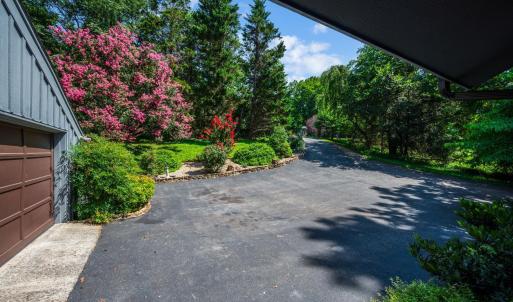 Photo #12 of 210 Huntingwood Boulevard, Lynchburg, VA 0.9 acres