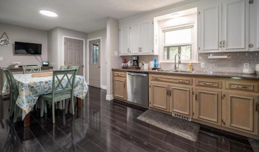 Photo #6 of 196 Woodhaven Drive, Lynchburg, VA 1.0 acres