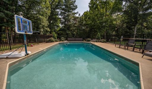 Photo #18 of 196 Woodhaven Drive, Lynchburg, VA 1.0 acres