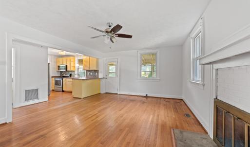 Photo #4 of 216 Timberlake Drive, Lynchburg, VA 0.4 acres