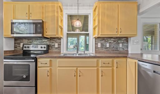 Photo #8 of 216 Timberlake Drive, Lynchburg, VA 0.4 acres