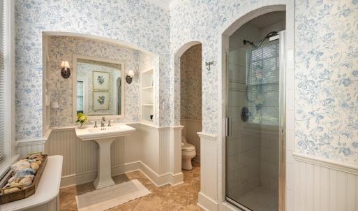 Photo #34 of 3889 Peakland Place, Lynchburg, VA 0.4 acres