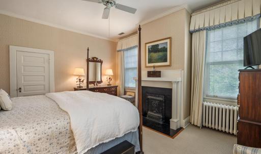 Photo #33 of 3889 Peakland Place, Lynchburg, VA 0.4 acres