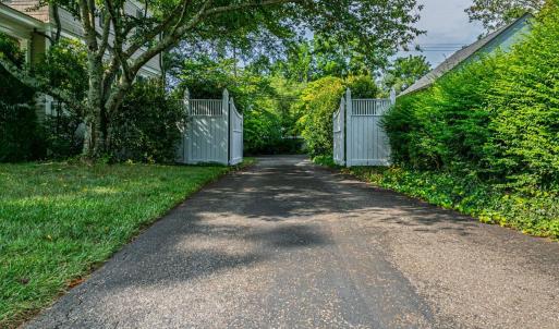 Photo #70 of 3889 Peakland Place, Lynchburg, VA 0.4 acres