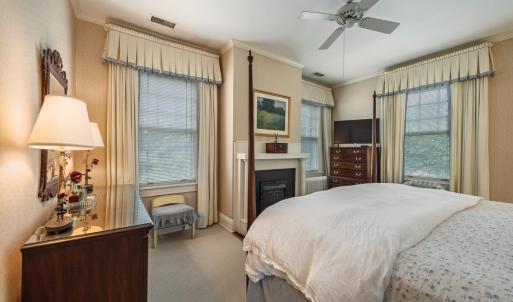Photo #31 of 3889 Peakland Place, Lynchburg, VA 0.4 acres