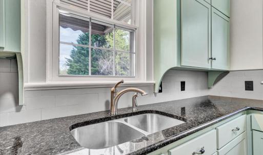 Photo #18 of 539 Westview Ave Avenue, Bedford, VA 0.8 acres