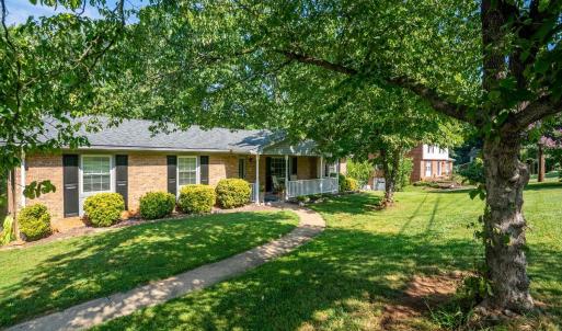 Photo #2 of 1604 Avondale Drive, Altavista, VA 0.5 acres