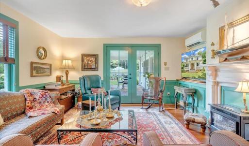 This home is connected to Firefly's reliable internet-perfect for home streaming, remote work, or smart home systems.