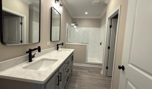 Photo #5 of 200 Saunders Point Road, Huddleston, VA 0.5 acres