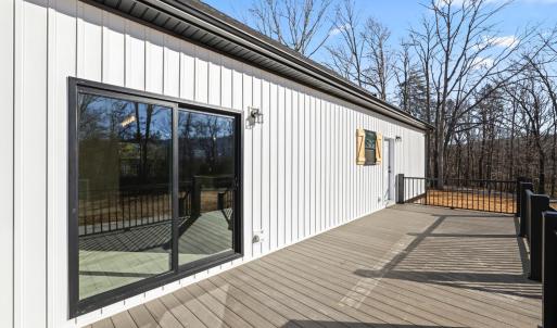 Photo #10 of 200 Saunders Point Road, Huddleston, VA 0.5 acres