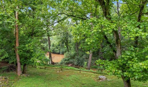 Photo #95 of 3528 Ridgecroft Drive, Lynchburg, VA 0.6 acres