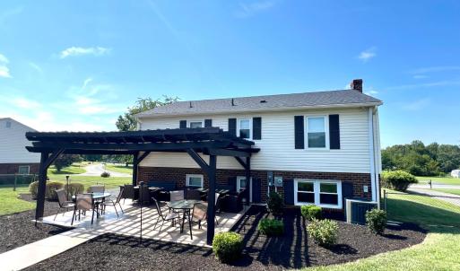 Photo #5 of 129 Apple Way, Madison Heights, VA 0.5 acres
