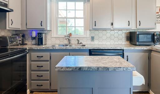 Photo #15 of 1281 Lone Oak Crossing, Huddleston, VA 0.6 acres