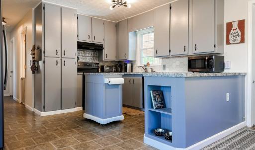 Photo #12 of 1281 Lone Oak Crossing, Huddleston, VA 0.6 acres