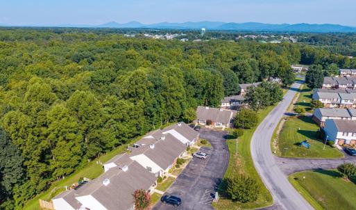 Photo #35 of 25 Cape Lookout Court, Lynchburg, VA 0.1 acres