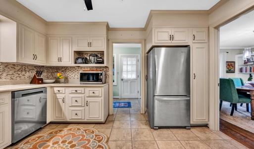 Photo #17 of 3608 Surrey Lane, Lynchburg, VA 0.7 acres
