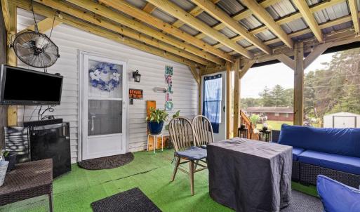 Photo #12 of 135 Brown Street, Appomattox, VA 0.4 acres