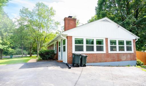 Photo #5 of 1218 Lakeview Drive, Lynchburg, VA 0.4 acres