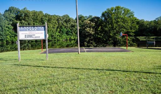 Photo #40 of 1218 Lakeview Drive, Lynchburg, VA 0.4 acres