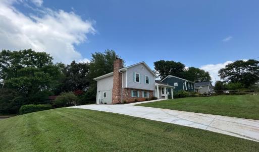 Photo #12 of 6401 Pawnee Drive, Lynchburg, VA 0.3 acres
