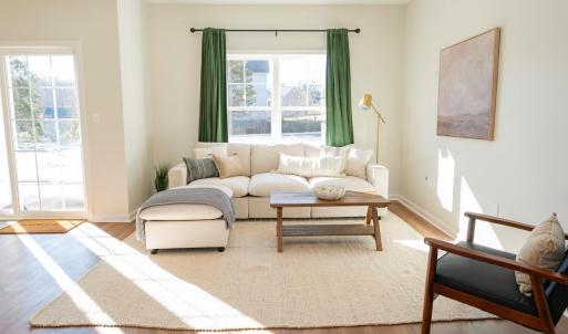 Photo #6 of 128 Brenleigh Court, Lynchburg, VA
