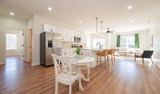 Photo #3 of 128 Brenleigh Court, Lynchburg, VA