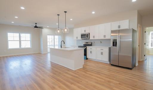 Photo #3 of 128 Brenleigh Court, Lynchburg, VA