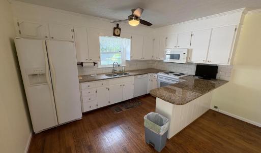 Photo #14 of 11068 Leesville Road, Evington, VA 0.9 acres
