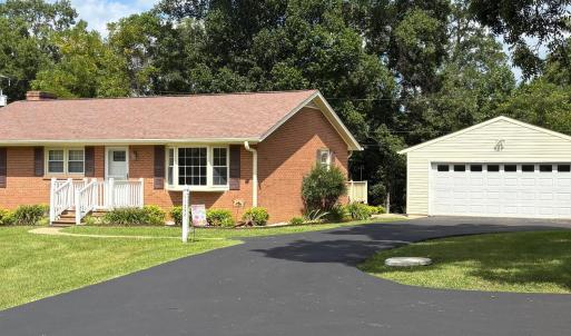 Photo #4 of 11068 Leesville Road, Evington, VA 0.9 acres